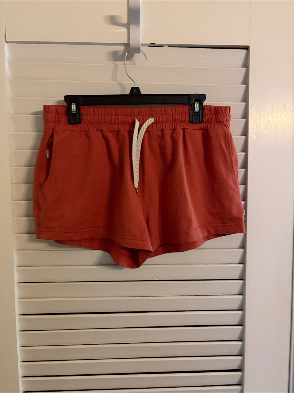 Vuori halo performance shorts